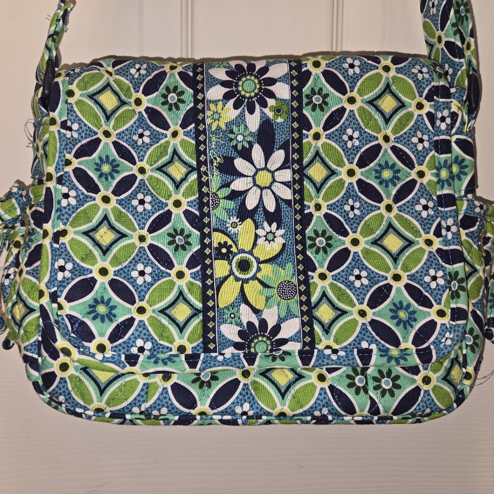 Vera Bradley Lindsay Crossbody, Daisy Daisy, NWOT - Picture 2 of 15